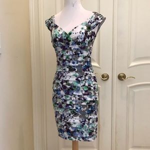 London Times colorful floral print petite bodycon dress